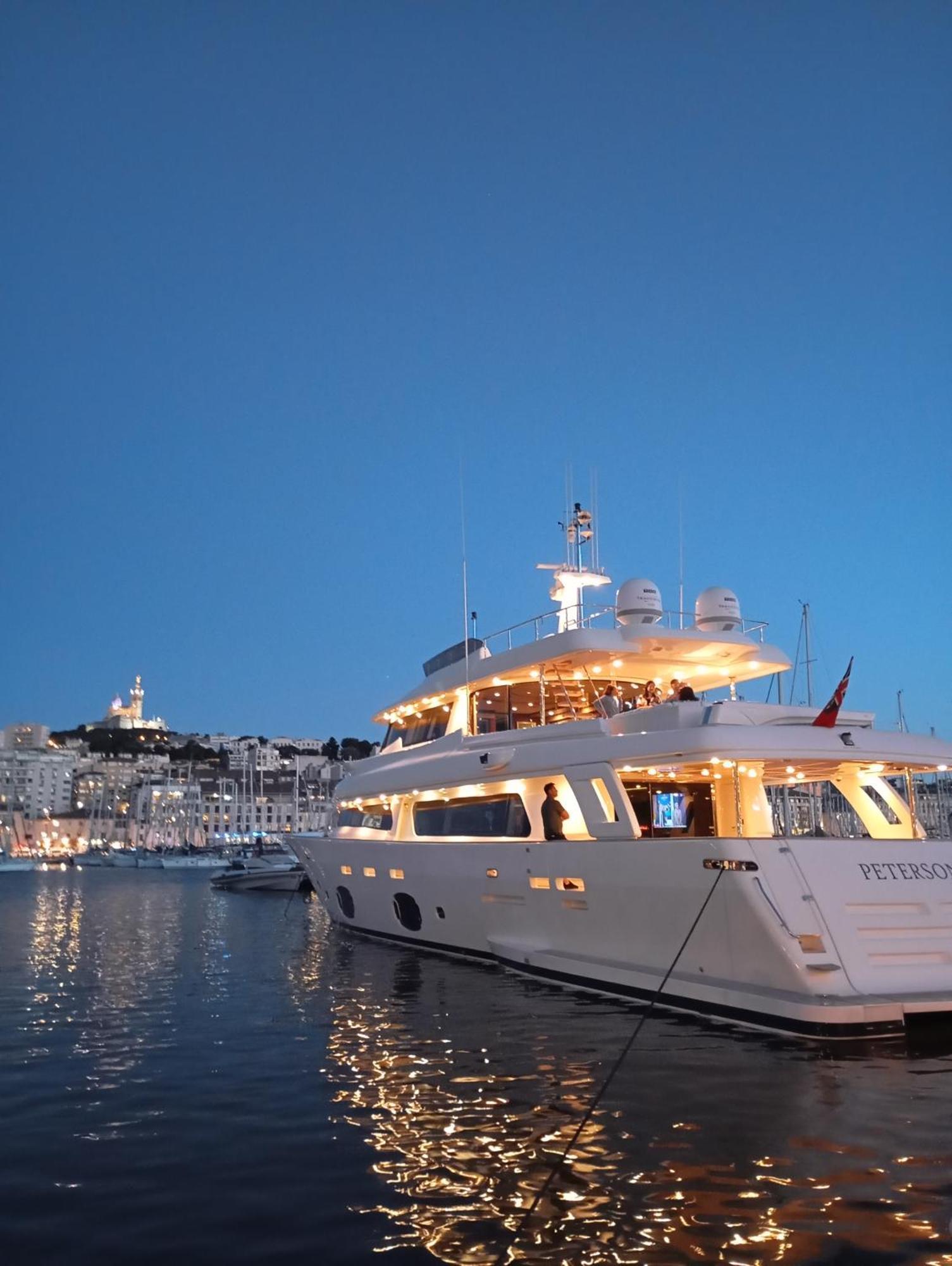 Chez L'Habitant, Propose Grande Chambre Vieux Port Марсилия Екстериор снимка
